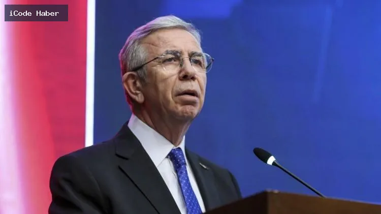 “Ve bugün yapılan bazı açıklamalar nedeniyle; Cumhuriyet Halk Partisi üyeliğimden ayrılıyor, siyasi yoluma bağımsız olarak devam ettiğimi kamuoyunun takdirine sunuyorum.”