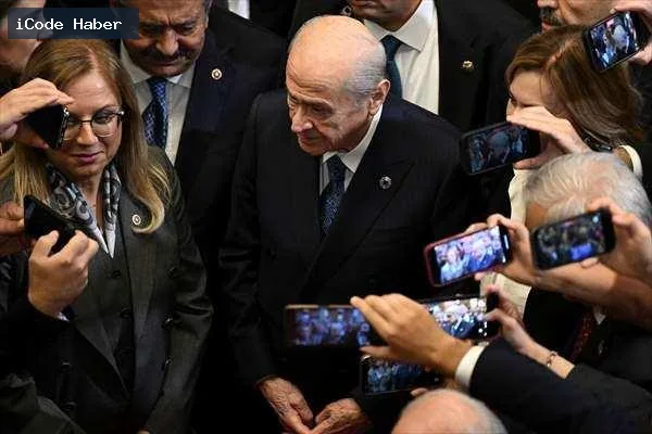 Mecliste yeni yasama yılı dolayısıyla resepsiyon düzenlendi