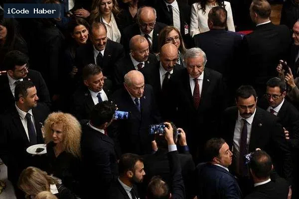 Mecliste yeni yasama yılı dolayısıyla resepsiyon düzenlendi