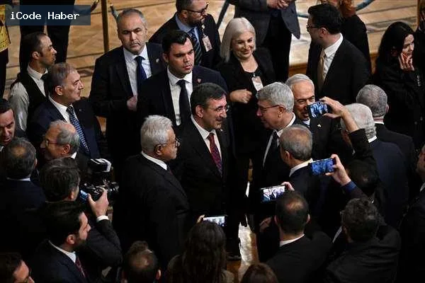Mecliste yeni yasama yılı dolayısıyla resepsiyon düzenlendi